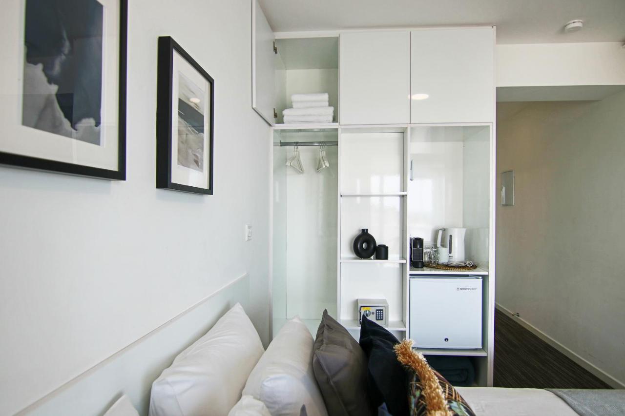 Phaedrus Living: Luxury Suite Nicosia 509 ภายนอก รูปภาพ